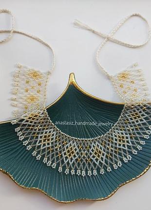 Силка из бисера на шею, украинская традиционная украшение ручной работы, бежевая, молочная с золотым, колье из бисера, идея для подарок 🤎