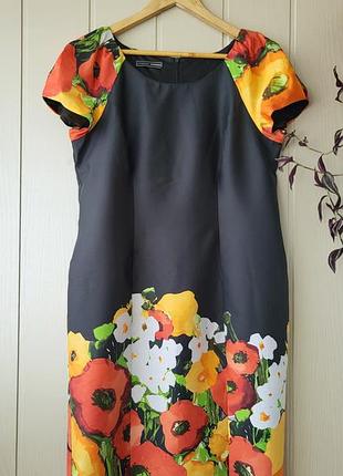 Платье футляр с маками