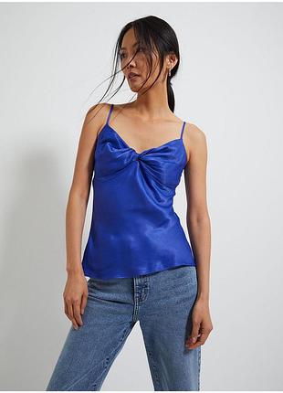 Новый сатиновый топ на тонких бретельках george синий топ сатин вискоза тонкие бретельки перекрученный спереди uk 14 uk 22
