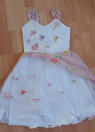 Платье праздничное вышивка аппликация цветы сердечка 2-3 года