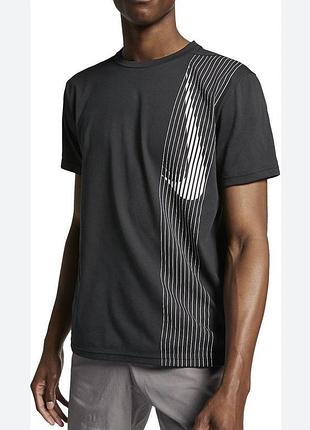 Чоловіча футболка nike dri-fit