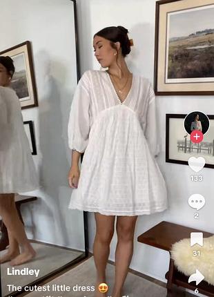 Бавовняна гаптована сукня