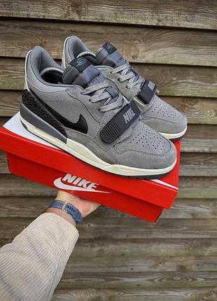 Кроссовки nike air jordan legacy 312 low (замша, темно серые)