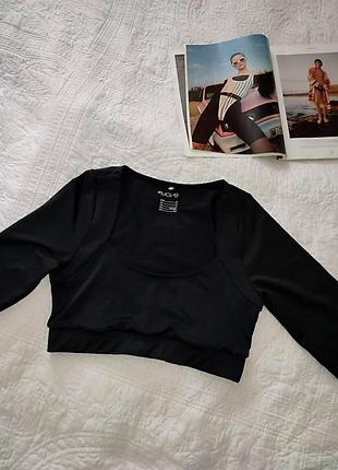 Топ спортивний hm