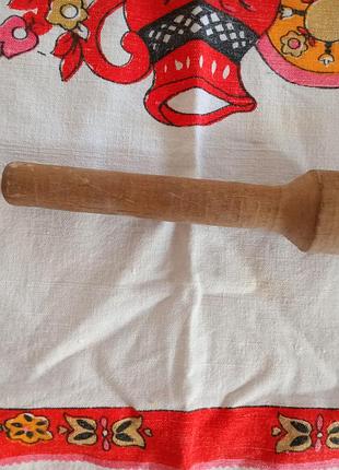 Деревяний товкачик макогон