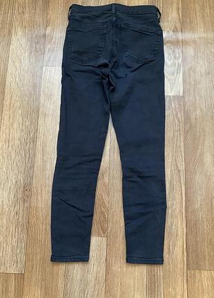 Джинси жіночі