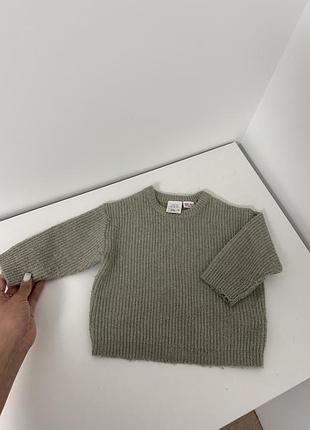 Светер для немовля