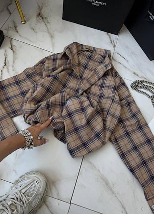 Отличная стильная рубашка в клетку, трендовая модель