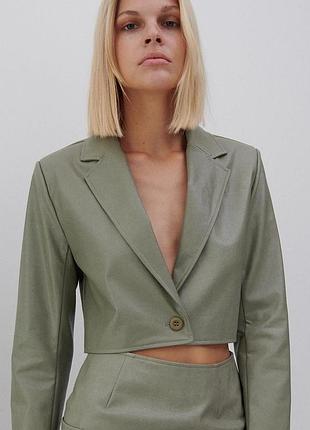 Вкорочений піджак reserved ( з підкладкою)