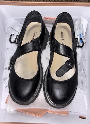 Туфлі шкіряні