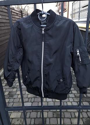 Фото 500к демисезонная курточка lindex на синтепоне на рост 116 см