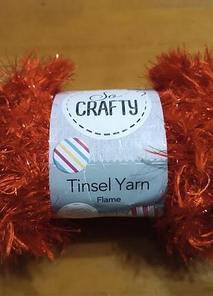 Яскрава пряжа