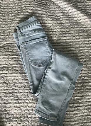 Джинси сніні pull&bear