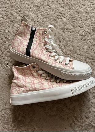 Кеди guess