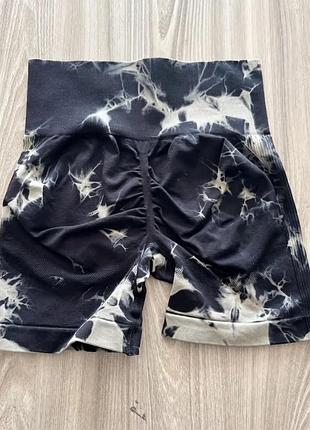 Шорти з пушап ефектом