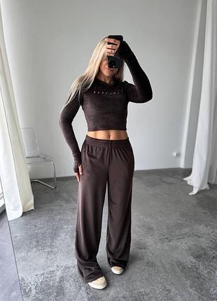 Спортивный костюм