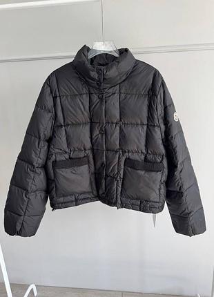 Куртка брендова