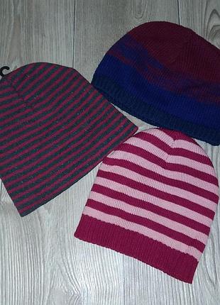 Фирменные шапочки