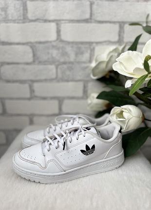 Кросівки на хлопчика adidas