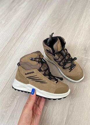 Ботинки зимние оригинал lowa гг.30