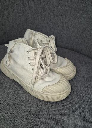 Чоботи ,ботинки zara 26 розмір