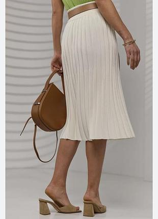 Спідниця від primark молочного кольору