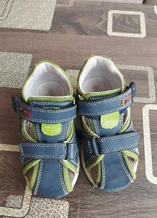 Удобные босоножки, 22р