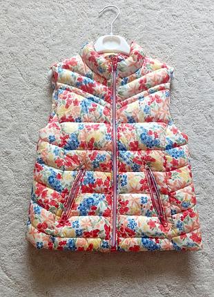 Жилетка zara размер 6-7 лет 120 см.