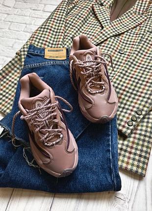 Кроссовки на платформе adidas