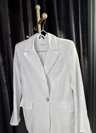 Піджак жіночий білого кольору українського бренду fashion factory розміру s