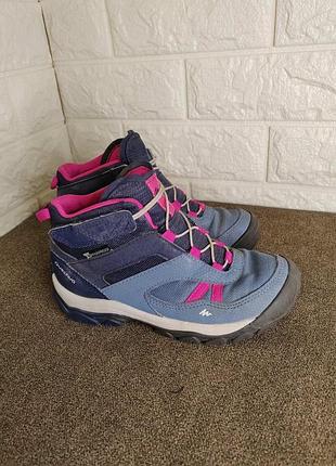 Ботинки демисезонные quechua waterproof 30р