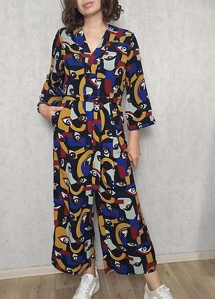 Monki стильный комбинезон с арт принтом глаза.