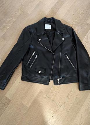 Куртка на девочку. косуха. zara.