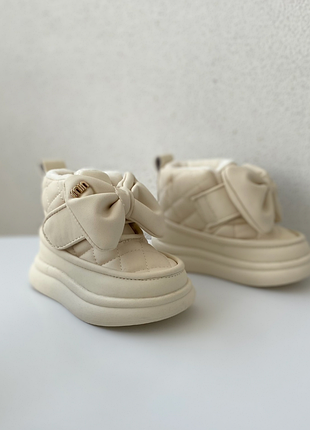 Демисезонные ботинки для девочки