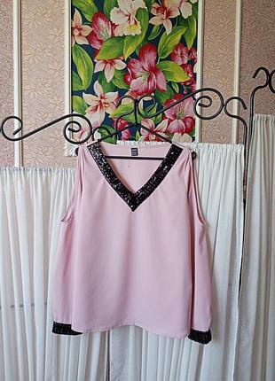 Красива рожева блуза з відкритими плечима з паєтками shein.