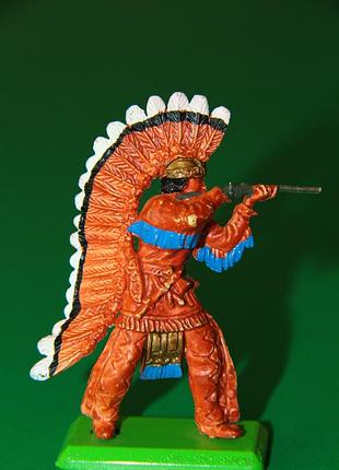 Индеец с карабином ндеец britains deetail 54мм Англия