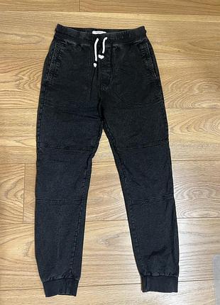 Джинси джогери reserved