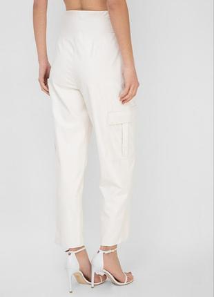 Белые брюки брюки карго