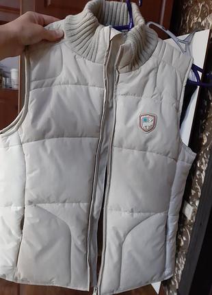 Желетка стана идеальна с,м