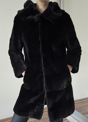 Норкова шуба з капюшоном розмір с