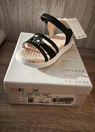 Босоножки для девочки