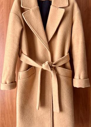 Шикарне зимове пальто на струнку дівчину!