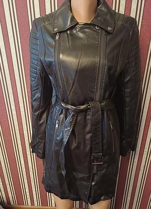 Новый плащик-куртка из кож.заменителя