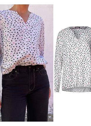 Блузка с принтом «ласточки»