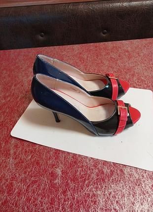 Вечірні туфлі
