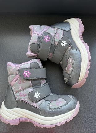 Зимові чоботи на дівчинку