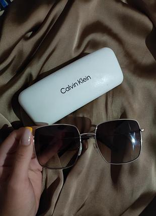 Солнцезащитные очки calvin klein