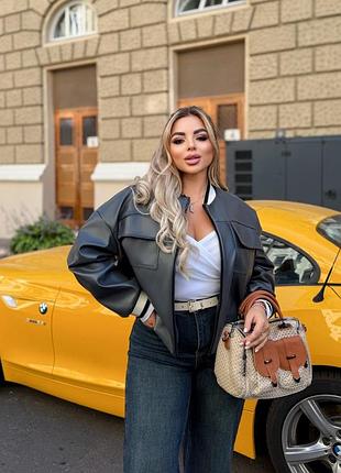 Жіноча осіння куртка з екошкіри | 757