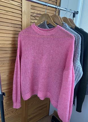 Светр жіночий на розмір s-l