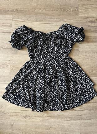 Сукня жіноча